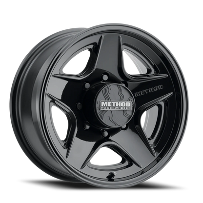 Method MR319 18x9 18mm Offset 8x6.5 BP 130.81mm CB Gloss Black Wheel