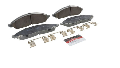 Brembo OE 22-24 Chrysler Grand Caravan/22-24 Jeep Grand Cherokee/L Ceramic Brake Pad - Front