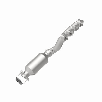 Magnaflow 04-06 Cadillac SRX 4.6L Direct Fit Converter