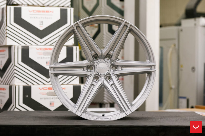 Vossen HF6-2- 24x10- ET25- 5x130-  78.1-SVV- Satin Silver