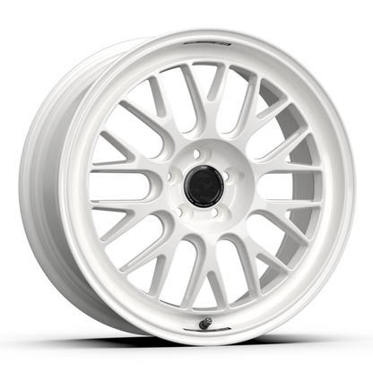 fifteen52 Holeshot RSR 19x8.5 5x108 42mm ET 63.4mm Center Bore Rally White