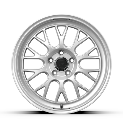 fifteen52 Holeshot RSR 18x8.5 5x112 42mm ET 57.1mm Center Bore Radiant Silver