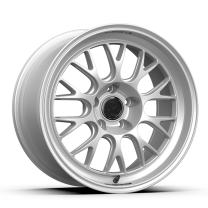 fifteen52 Holeshot RSR 18x10.5 5x120 25mm ET 72.56mm Center Bore Radiant Silver