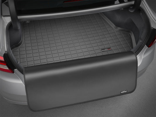 WeatherTech 2015+ Porsche Macan Cargo Liner w/ Bumper Protector - Black