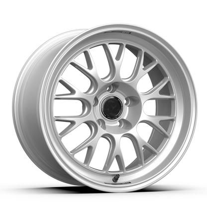 fifteen52 Holeshot RSR 20x10 5x114.3 35mm ET 70.5mm Center Bore Radiant Silver