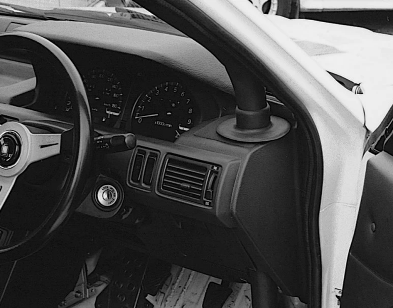 Cusco Roll Cage Hole Cover Carrosse