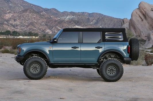 Fabtech 21-24 Ford Bronco 5in Lift System - Component Box 1