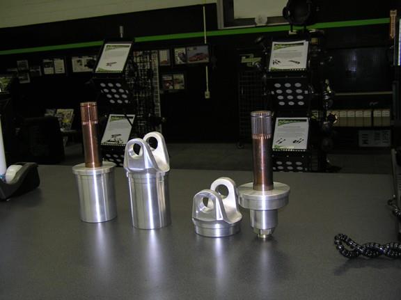 DSS Chevrolet Camaro 2010-2015 V8 Automatic 3-3/8in Carbon Fiber Shaft GMCA11-C