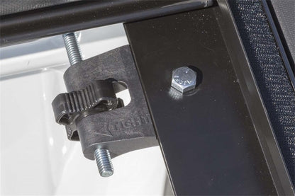 Access Vanish 17-19 Nissan Titan 5-1/2ft Bed (Clamps On w/ or w/o Utili-Track) Roll-Up Cover