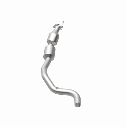 MagnaFlow 13-17 Range Rover V8 5 OEM Underbody Direct Fit EPA Compliant Catalytic Converter