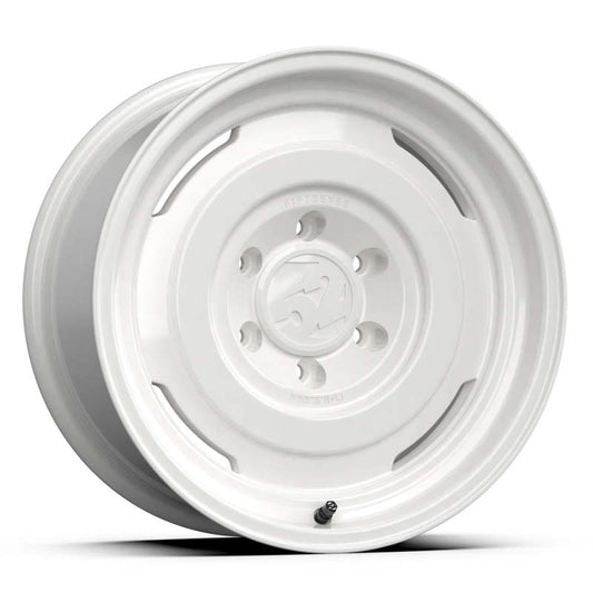fifteen52 Analog HD 17x8.5 6x139.7 0mm ET 106.2mm Center Bore Gloss White Wheel