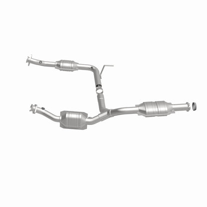 Magnaflow Conv DF 02-03 Ford Explorer 4.0L / 02-03 Mercury Mountaineer 4.0L (California)