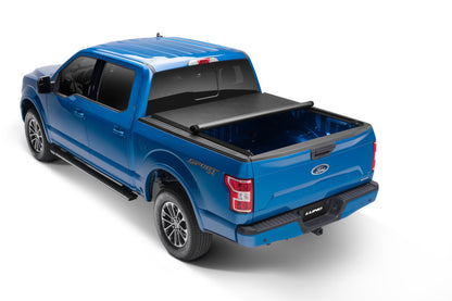 Lund 99-13 Ford F-250 Super Duty (8ft. Bed) Genesis Roll Up Tonneau Cover - Black