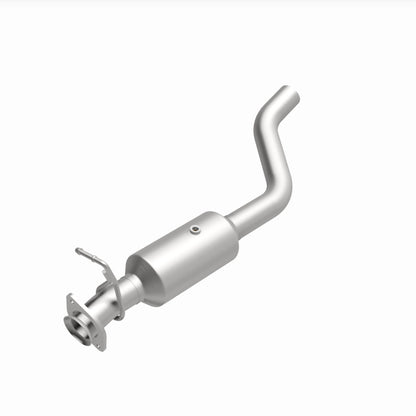 MagnaFlow 22-24 Ford F-650 V8 7.3L Underbody Direct Fit Catalytic Converter