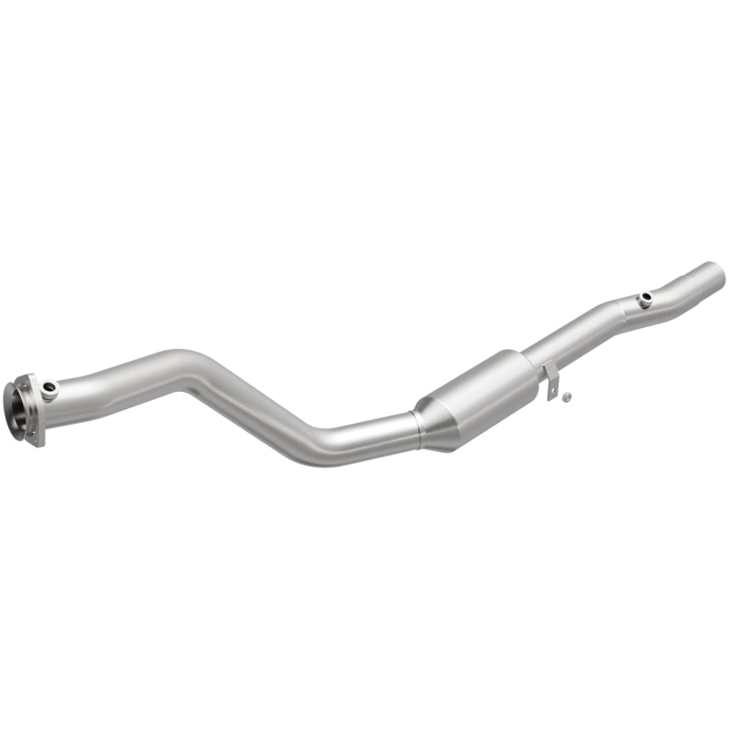 MagnaFlow 2001-2003 Audi S8 4.2L Direct-Fit Catalytic Converter 55.25in Length