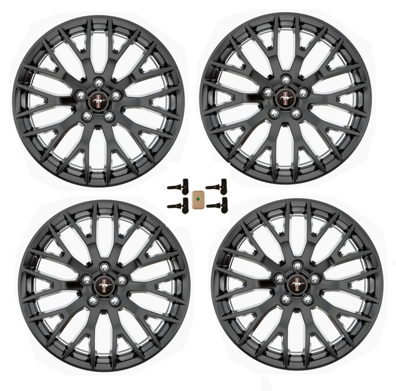 Ford Racing 15-16 Mustang GT 19X9 and 19X9.5 Wheel Set with TPMS Kit - Matte Black