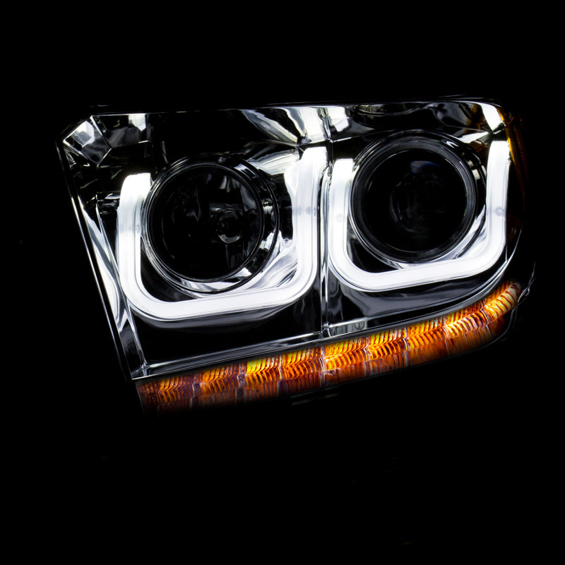 ANZO 2014-2016 Toyota Tundra Projector Headlights w/ U-Bar Chrome