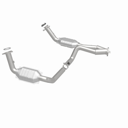 MagnaFlow Conv DF 02-06 Cadillac Truck. 8 5.3L Dual Conv. Y-Pipe Assy 2wd/Chevy Truck 99-07