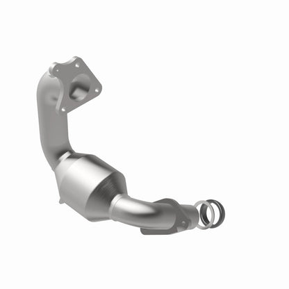 Magnaflow Conv DF 2011-2015 Juke L4 1.6 OEM Underbody