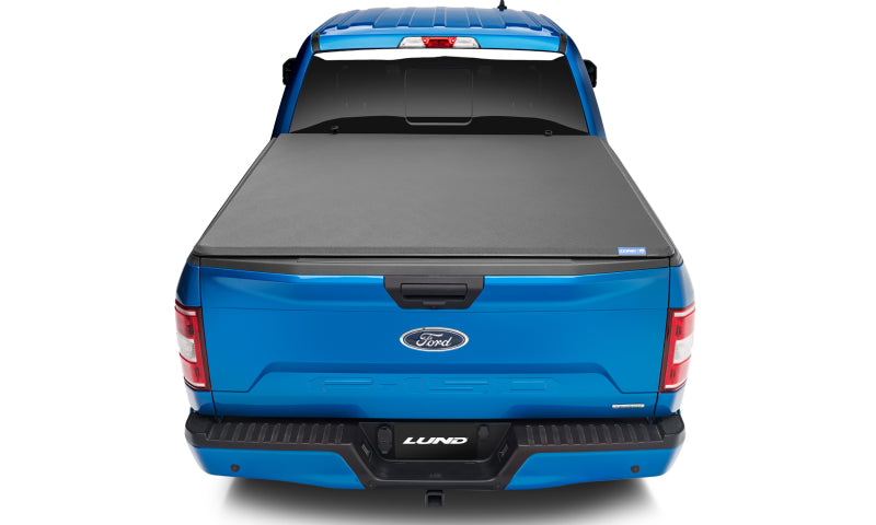 Lund 04-14 Ford F-150 (5.5ft. Bed) Genesis Elite Tri-Fold Tonneau Cover - Black