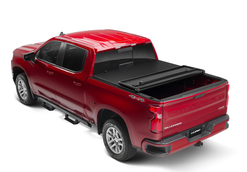 Lund 15-17 Chevy Colorado Fleetside (6ft. Bed) Hard Fold Tonneau Cover - Black