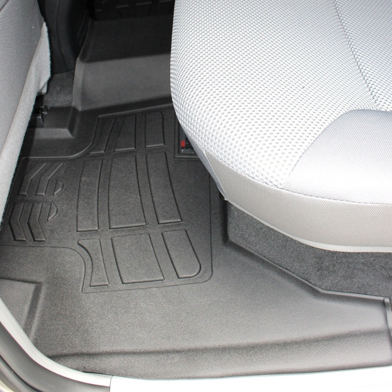 Westin 2005-2018 Toyota Tacoma Double Cab Wade Sure-Fit Floor Liners 2nd Row - Black