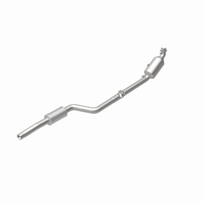 MagnaFlow 11-12 Mercedes-Benz C300 3.0L OEM Grade Direct Fit Catalytic Converter