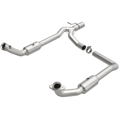 Magnaflow Conv DF 2009-2012 E-150 5.4 L Underbody