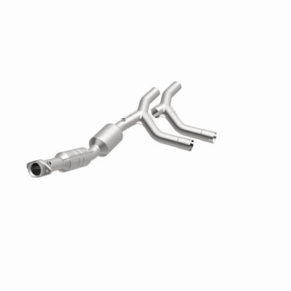 MagnaFlow Conv DF 05-07 Ford E150 4.6L Passenger Side