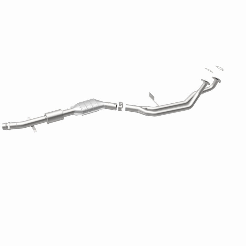 MagnaFlow Conv Direct Fit OEM 98-99 323i 2.5L Underbody