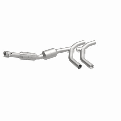 MagnaFlow Conv DF 05-07 Ford E150 4.6L Passenger Side