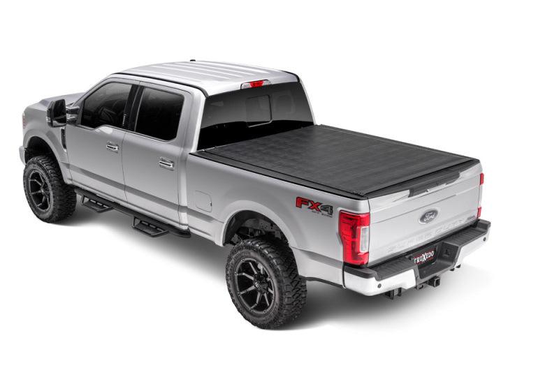 Truxedo 2023 GMC Canyon/Chevrolet Colorado 5ft 2in Sentry Bed Cover